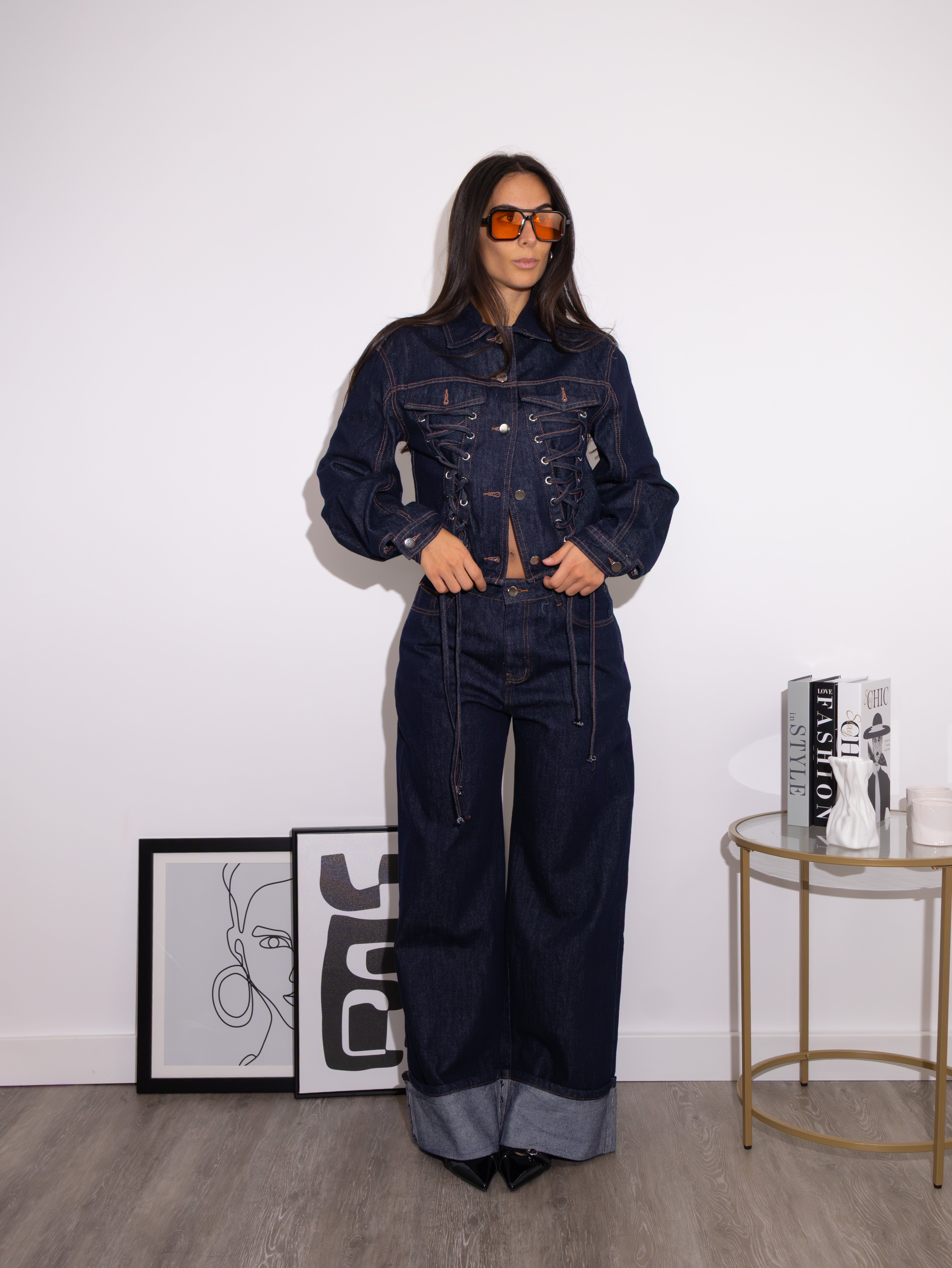 Veste en dentelle minuit